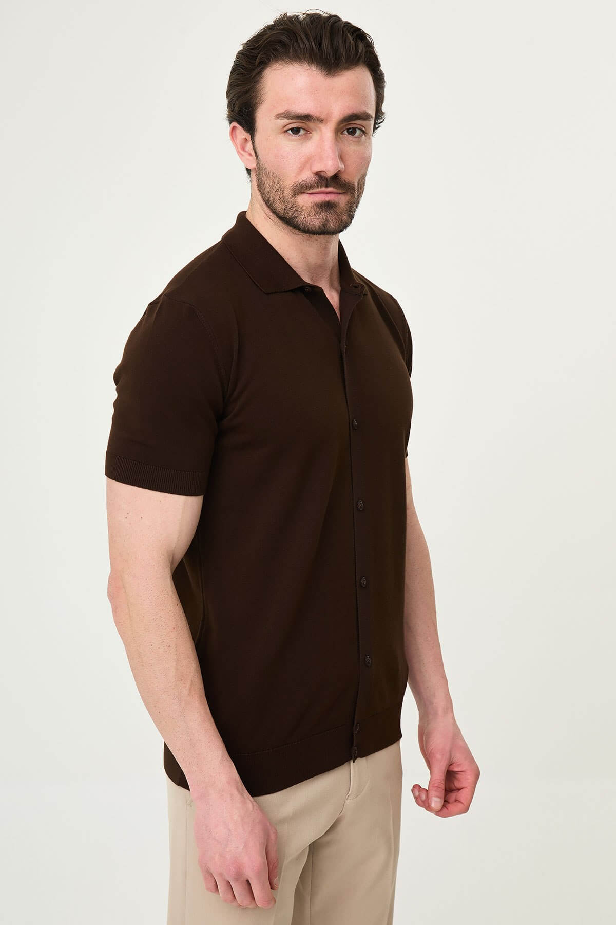 Men’s brown slim fit short sleeve knitwear shirt with button-up front, soft viscose fabric, modern smart casual style