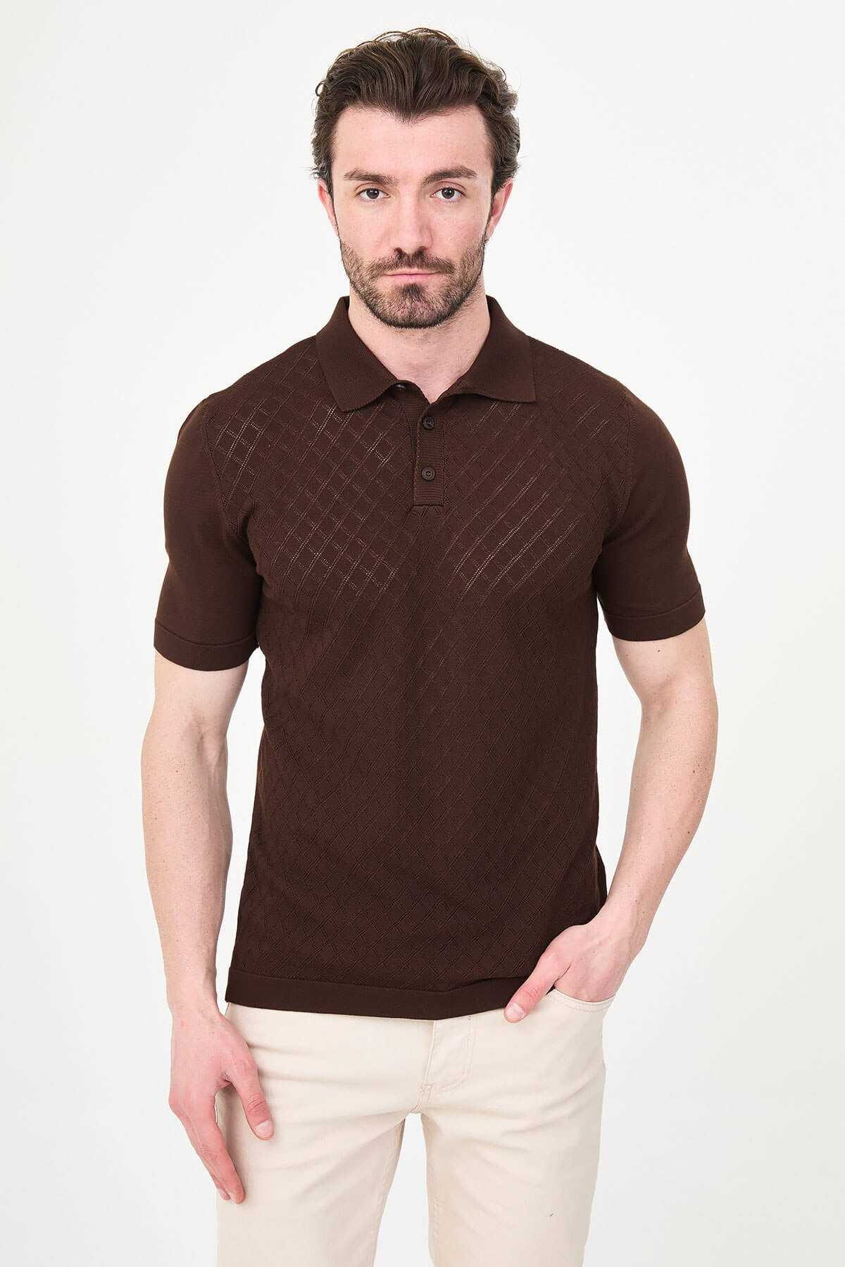Men’s brown slim fit knit polo T-shirt with textured diamond pattern, short sleeves, tailored fit, smart casual style