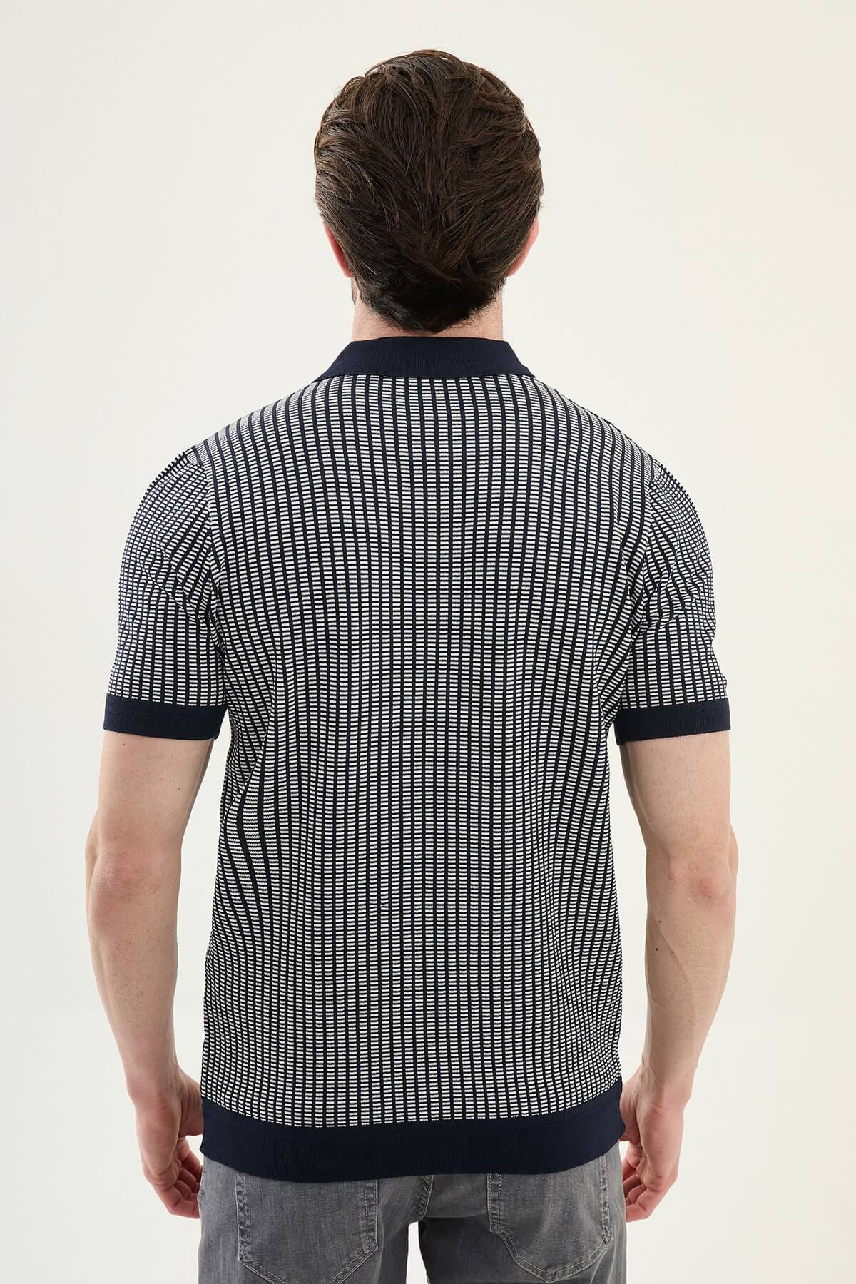 Men’s navy blue slim fit patterned knit polo shirt with textured design and contrast collar smart casual fashion