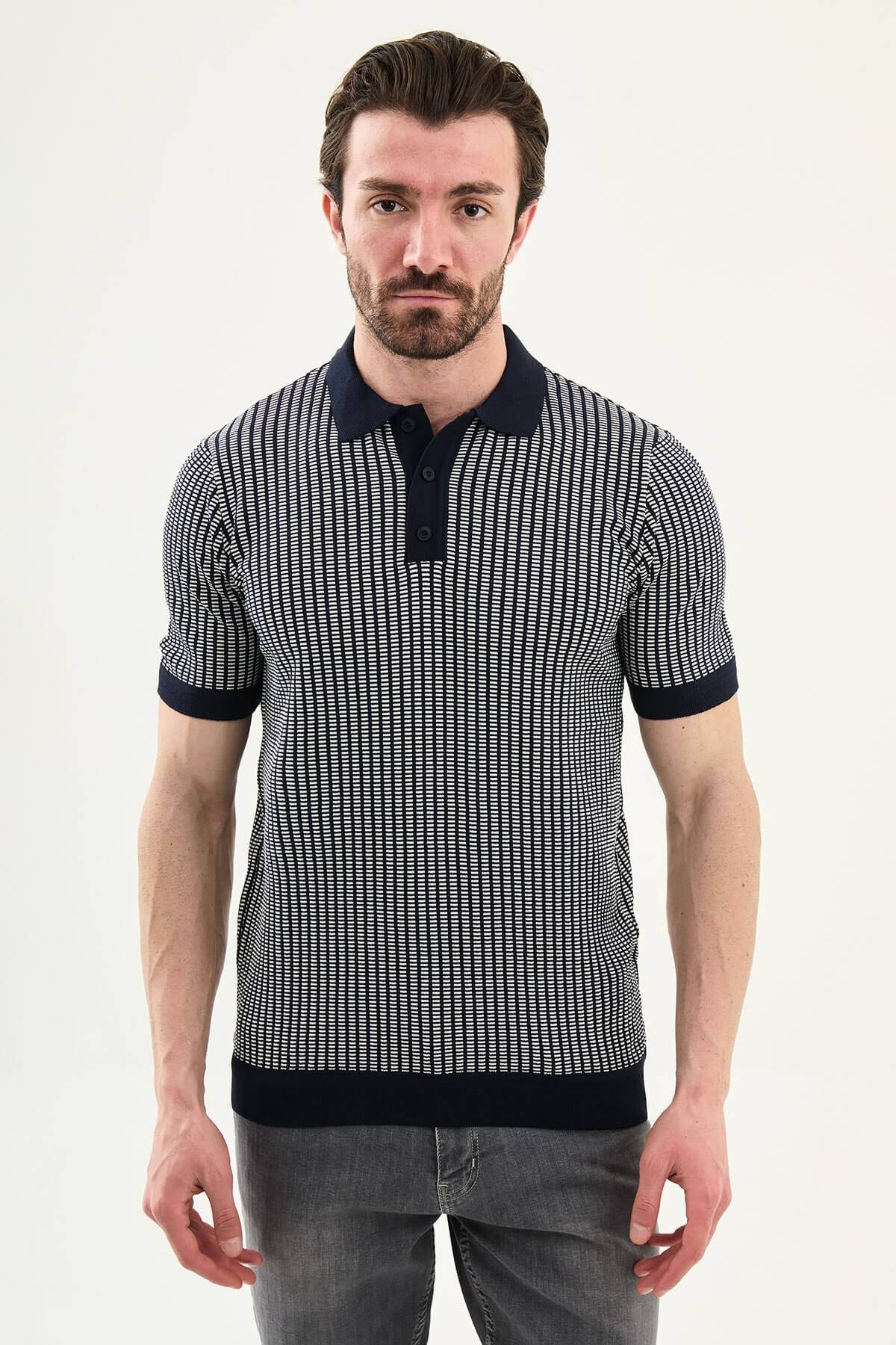 Men’s navy blue slim fit patterned knit polo shirt with textured design and contrast collar smart casual fashion