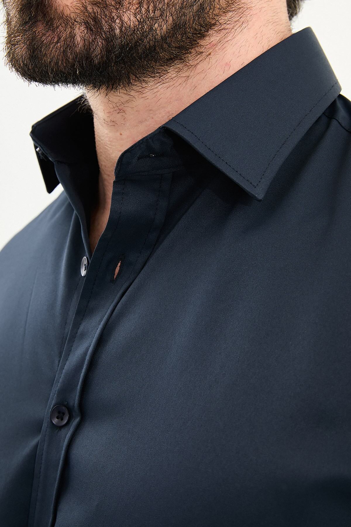 Bari Dress Shirt — Navy