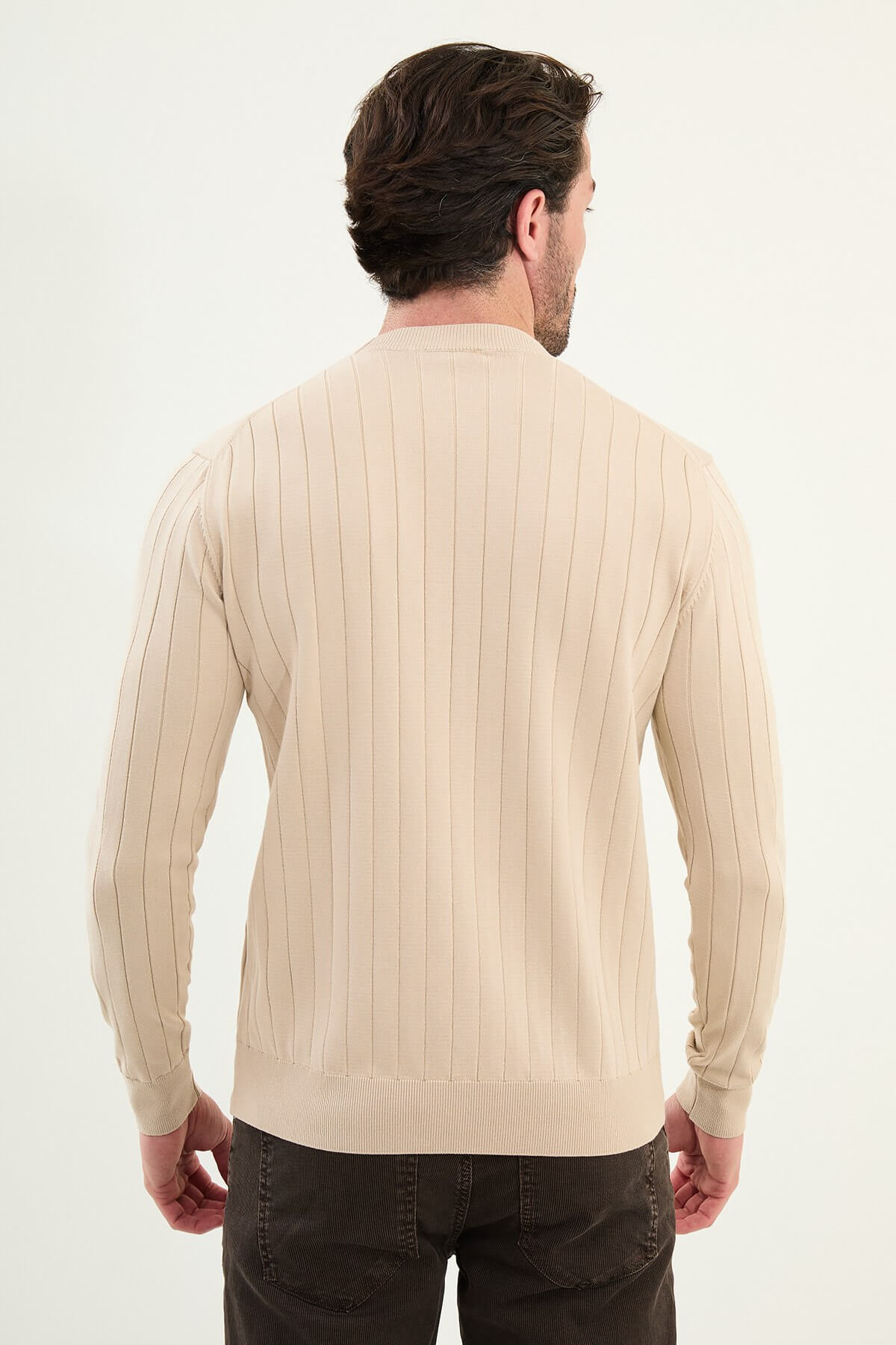 AXIST men’s beige ribbed slim fit crewneck sweater