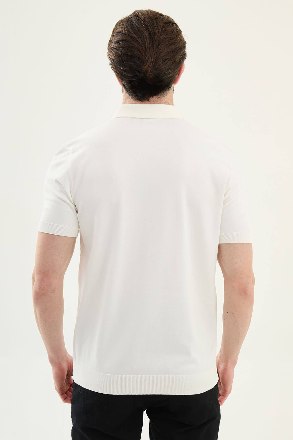 Men’s ecru textured knit polo shirt with zip collar, slim fit, breathable cotton blend, modern smart casual style