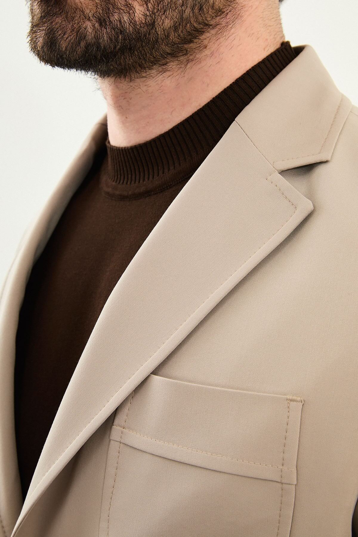 Men’s Beige Single-Breasted Slim Fit Blazer with Patch Pockets on Model
