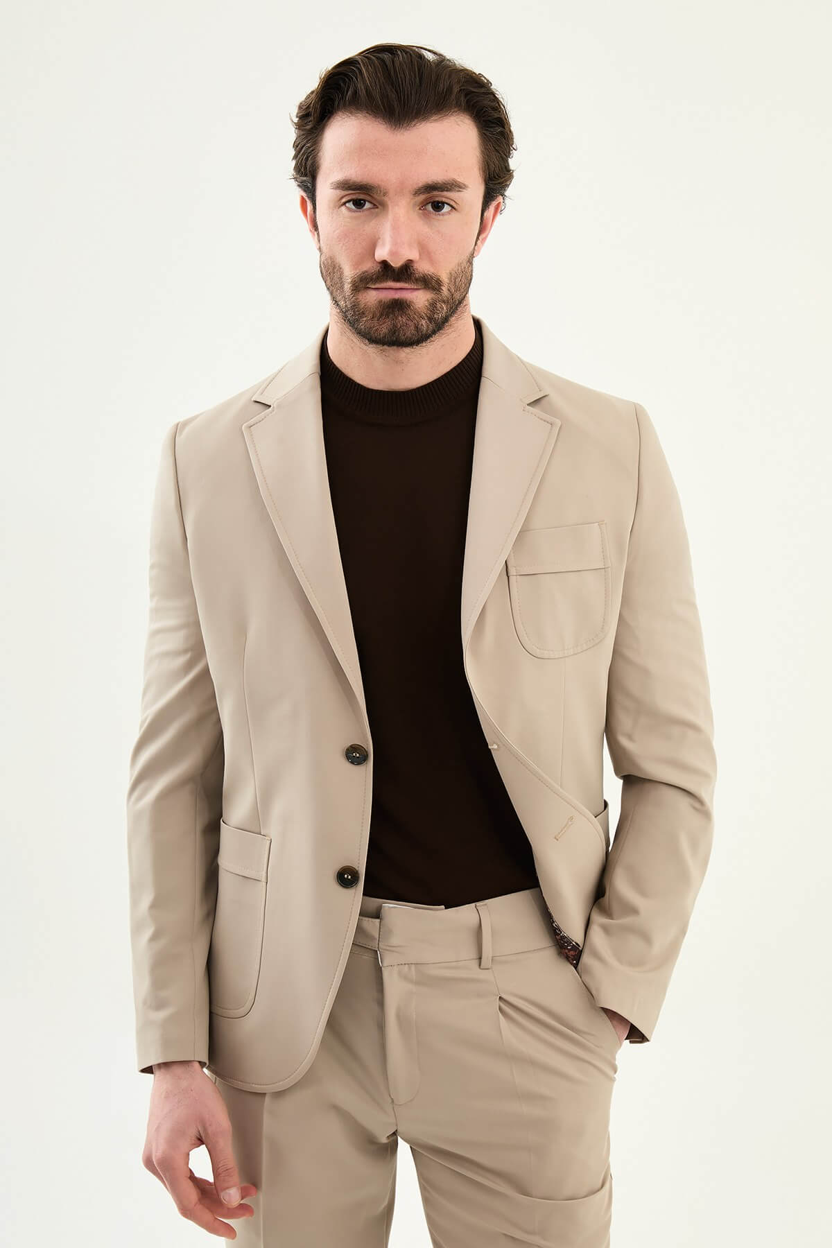 Men’s Beige Single-Breasted Slim Fit Blazer with Patch Pockets on Model