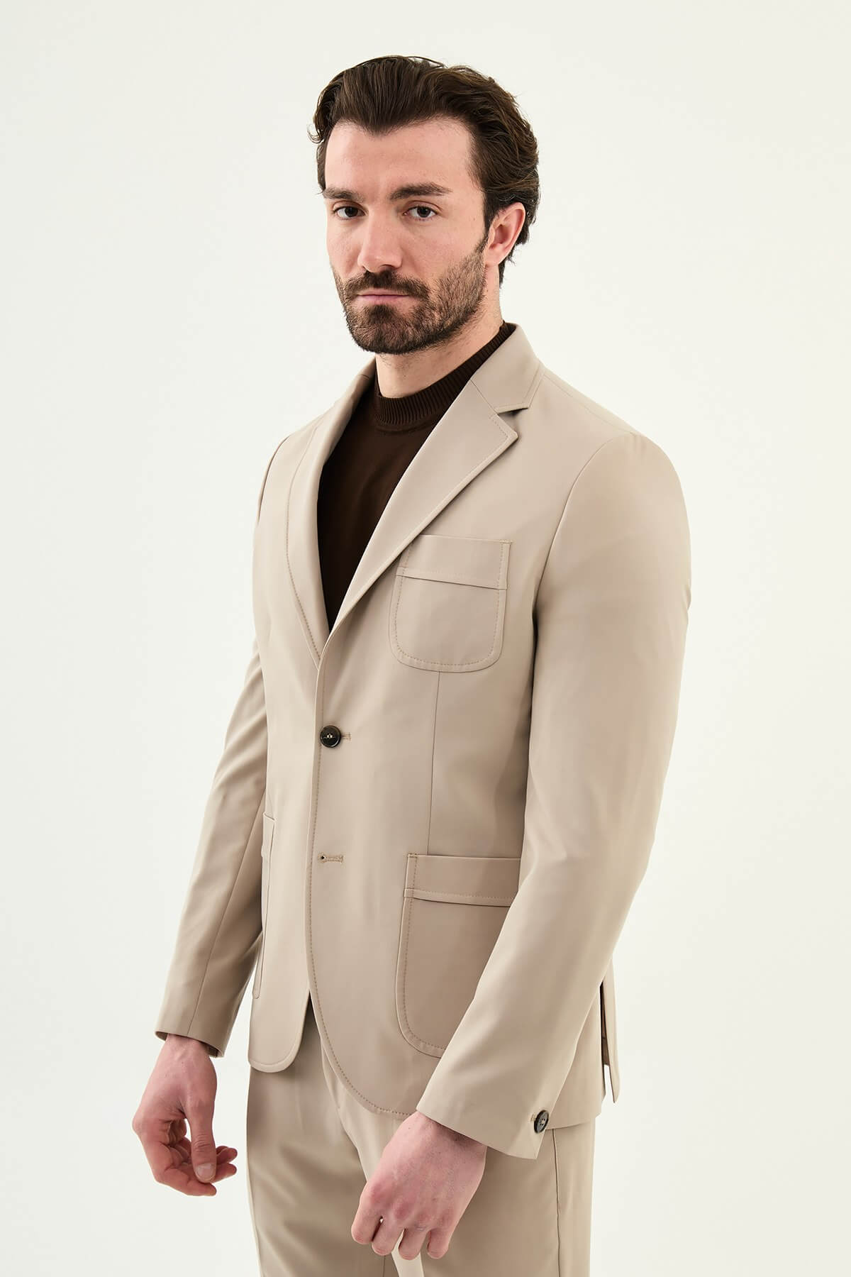 Men’s Beige Single-Breasted Slim Fit Blazer with Patch Pockets on Model