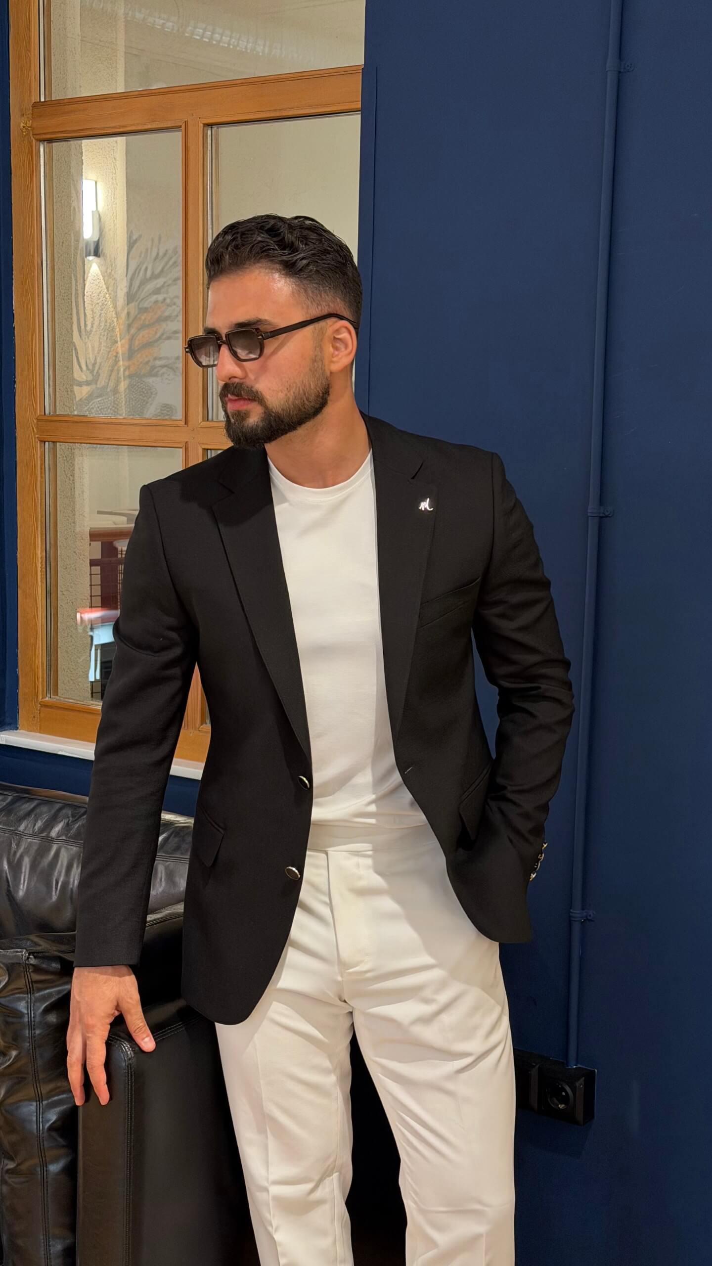 Men’s Classic Black Slim Fit Blazer