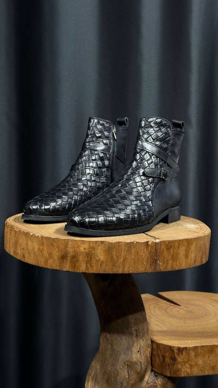 Men’s black woven leather ankle boots made from 100% premium leather for winter wear