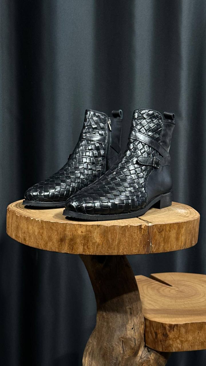 Men’s black woven leather ankle boots made from 100% premium leather for winter wear