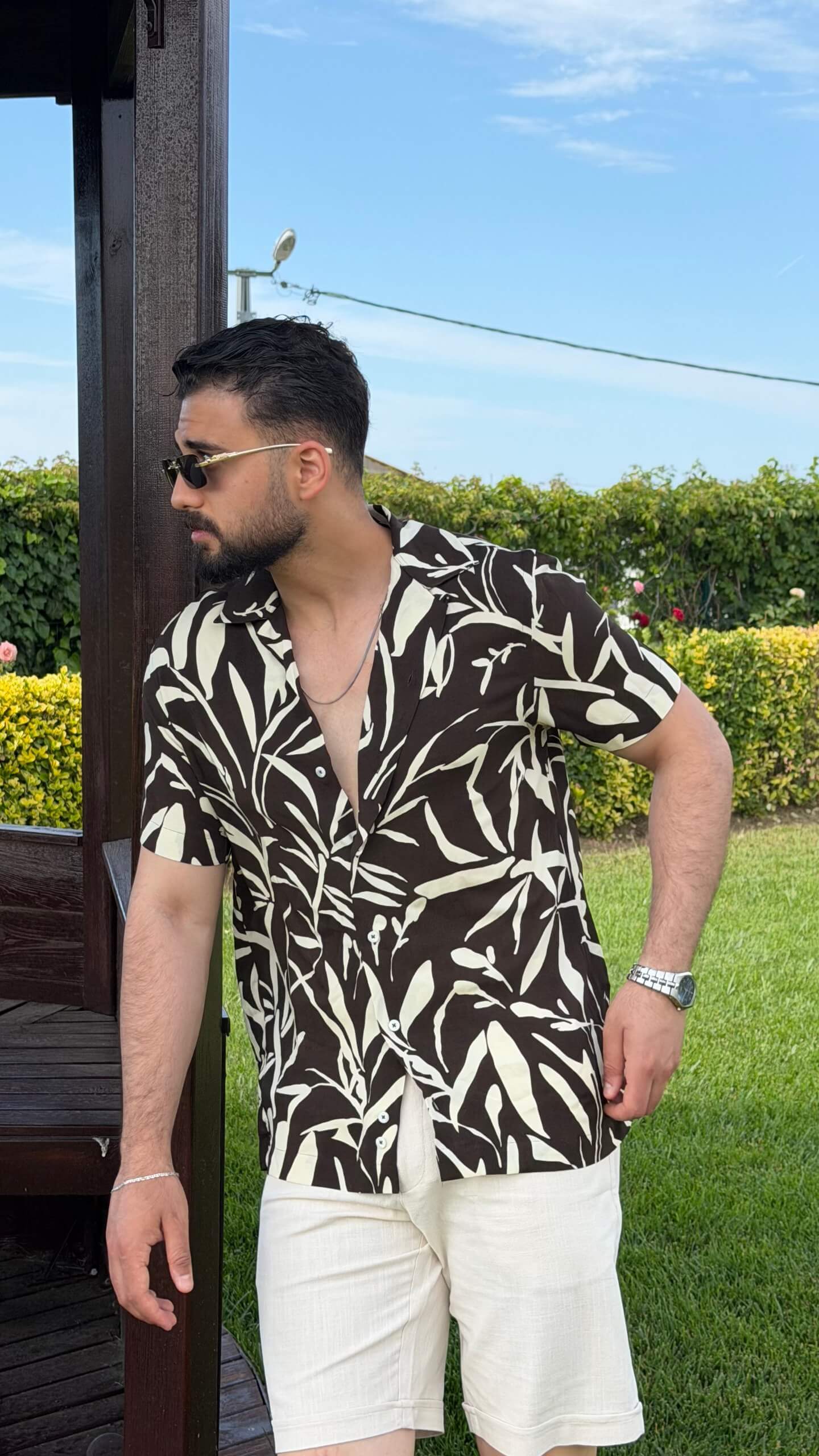 Men’s brown beige floral print short sleeve shirt with lightweight viscose fabric, button-front design, and summer casual style.