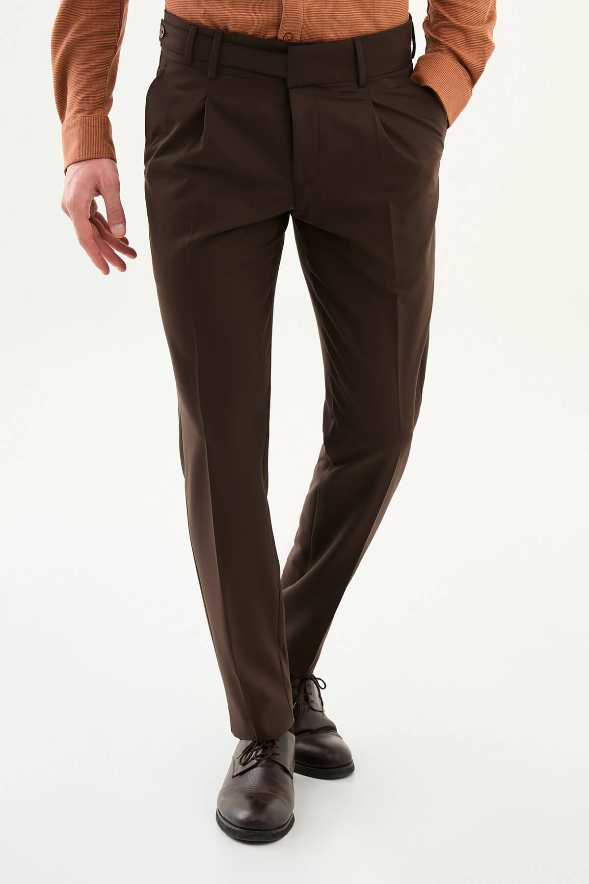 Dark Brown slim-fit straight-leg pleated trousers for men, styled with dress shoes, perfect for summer office and formal occasions.