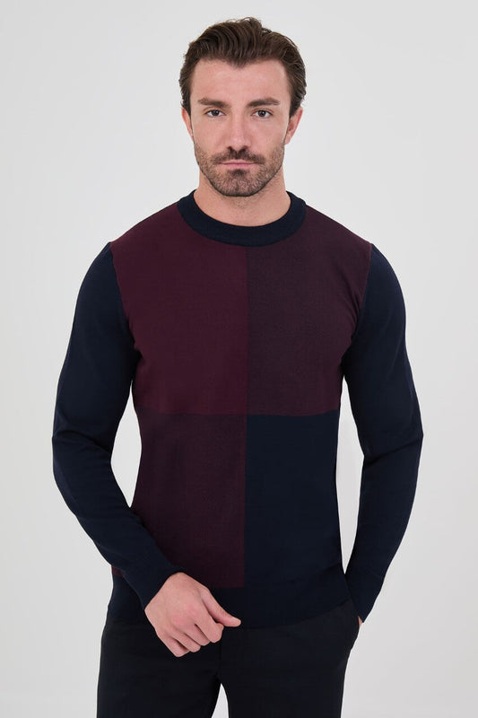 Men's navy blue and burgundy colour-block cashmere crew neck sweater.