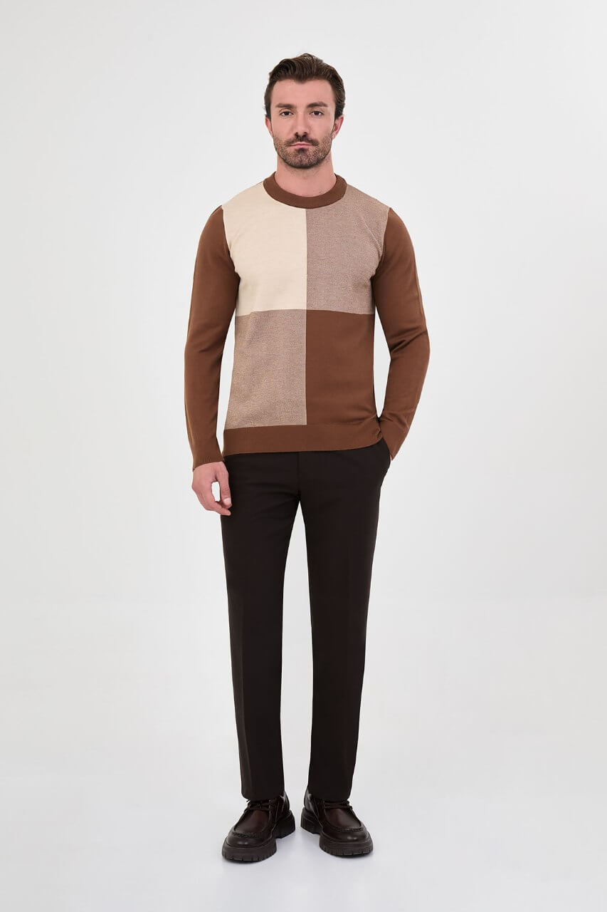 Men's camel colour-block cashmere crew neck sweater with beige panels.