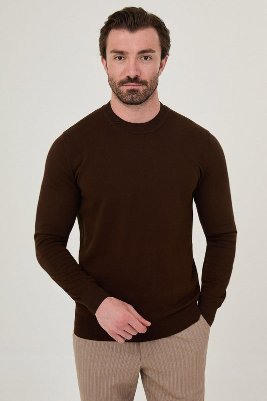 Men’s brown crew neck knit sweater with cotton stretch fabric for fall winter smart casual outfits