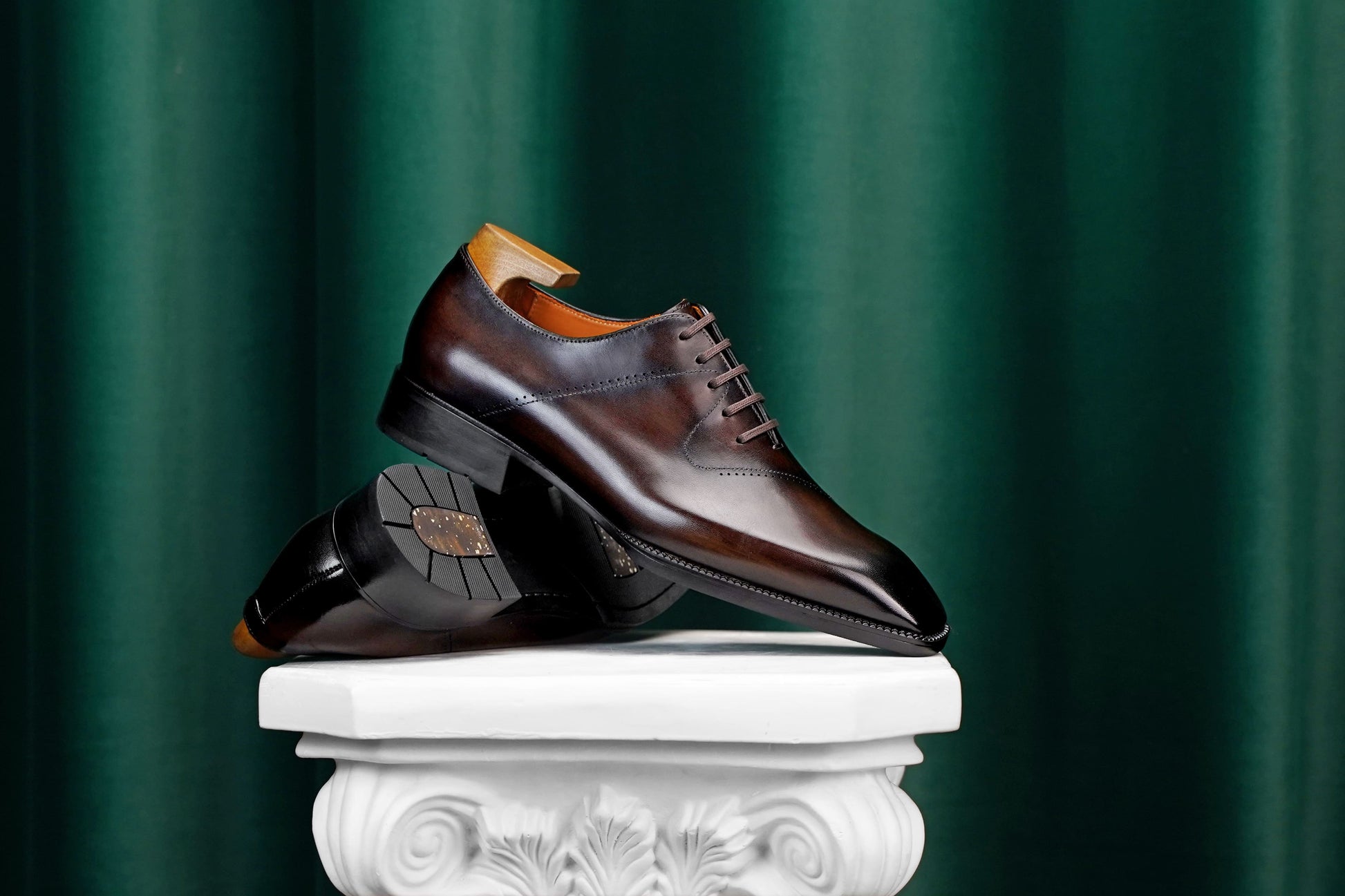 Men’s dark brown leather cap toe Oxford dress shoes featuring a polished finish, lace-up closure, sleek tapered toe, and classic formal silhouette.