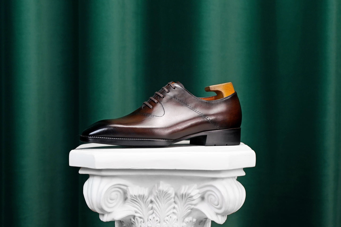 Men’s dark brown leather cap toe Oxford dress shoes featuring a polished finish, lace-up closure, sleek tapered toe, and classic formal silhouette.