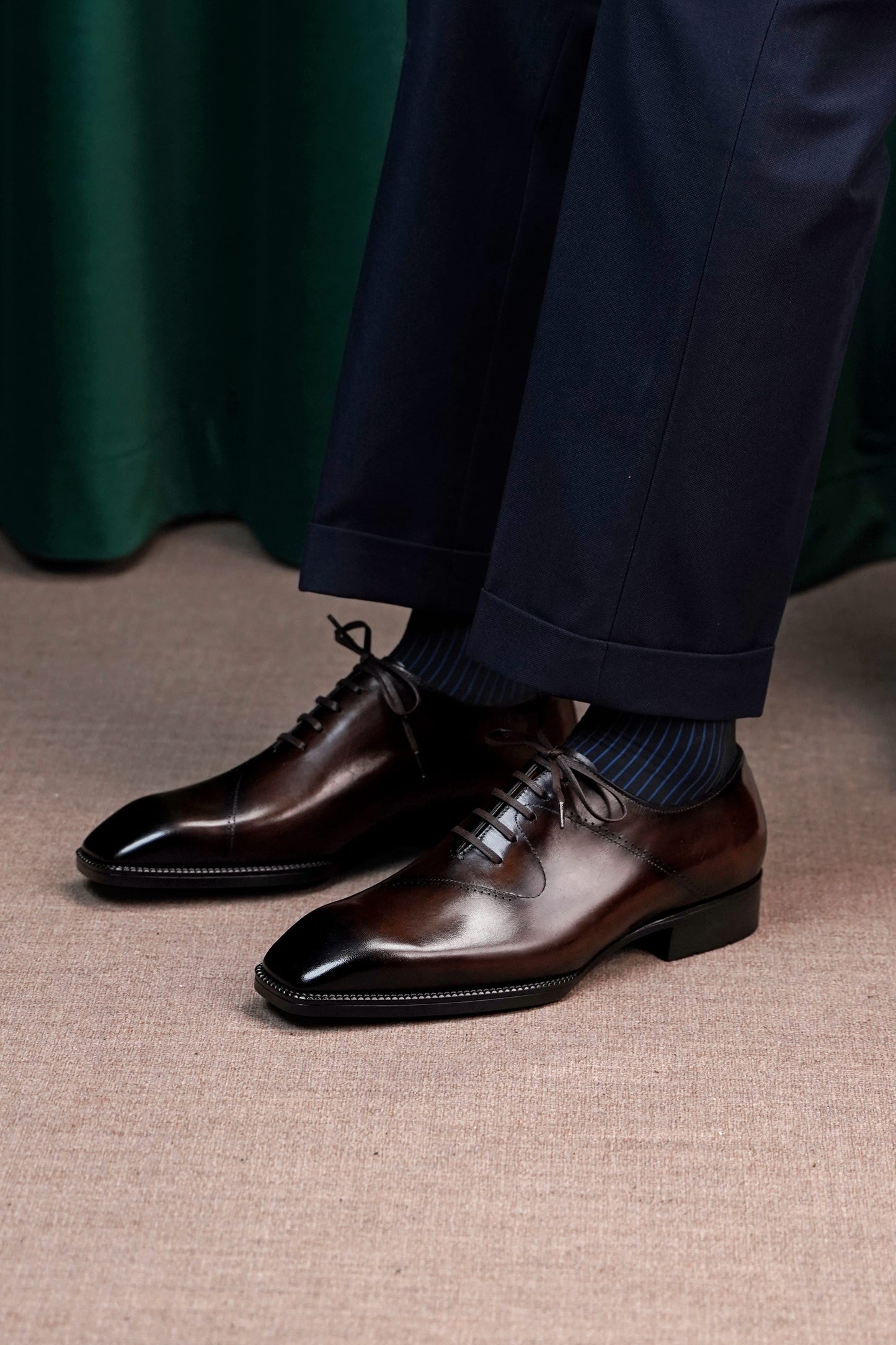 Men’s dark brown leather cap toe Oxford dress shoes featuring a polished finish, lace-up closure, sleek tapered toe, and classic formal silhouette.
