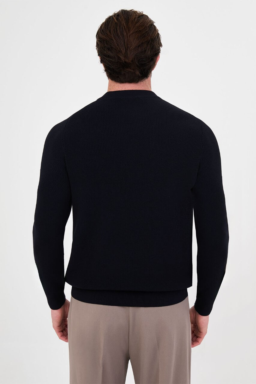 Men’s navy blue crew neck knit sweater with cotton stretch fabric for fall winter smart casual outfits