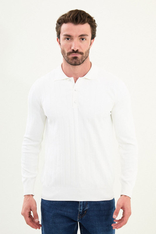 Men’s ecru ribbed polo sweater with vertical knit pattern, slim fit smart casual knit styled with blue jeans