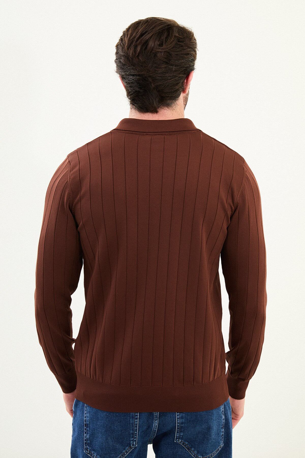 Men’s tile brown ribbed polo sweater with vertical knit pattern, slim fit smart casual knit styled with blue jeans