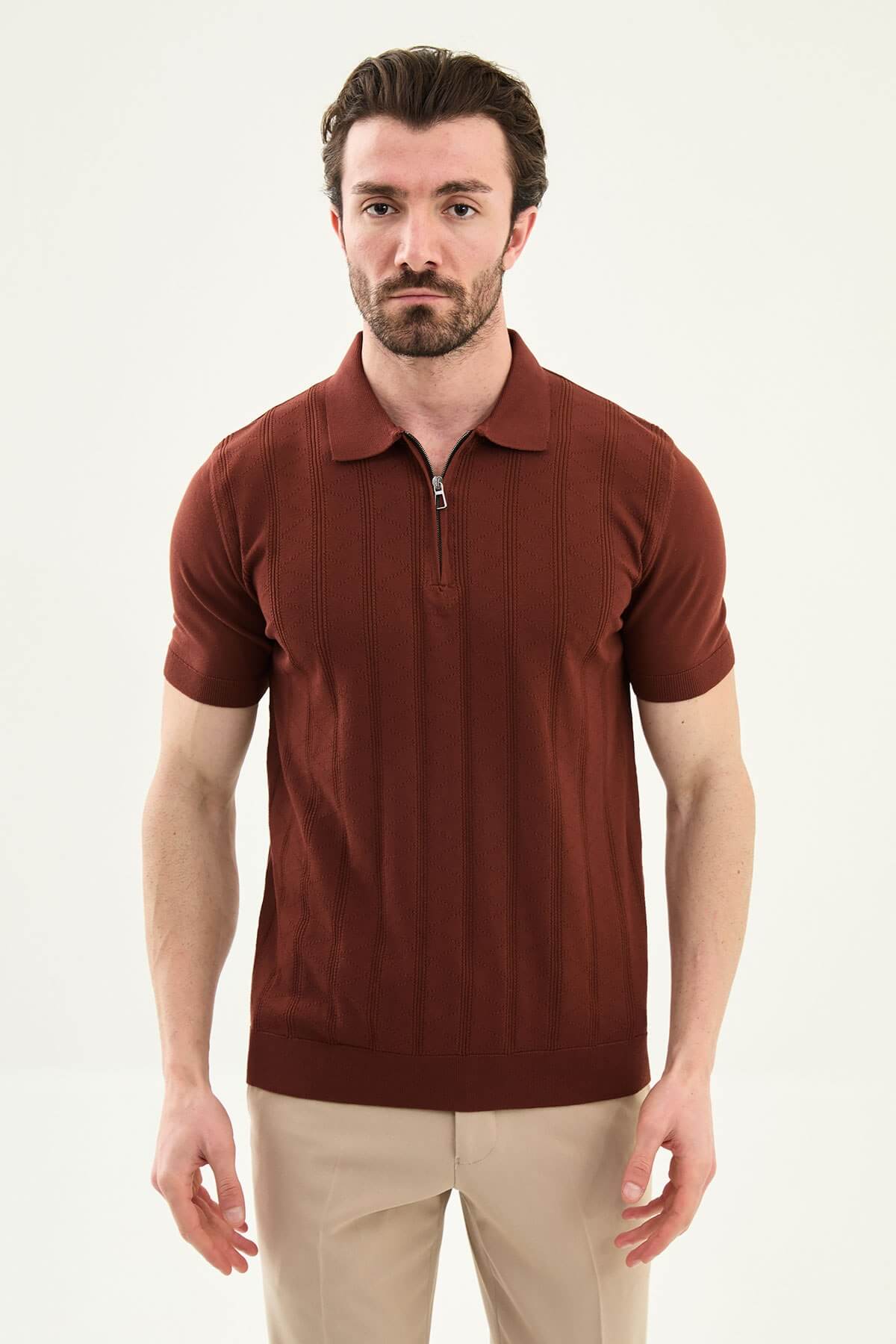 Men’s tile textured knit polo shirt with zip collar, slim fit, breathable cotton blend, modern smart casual style
