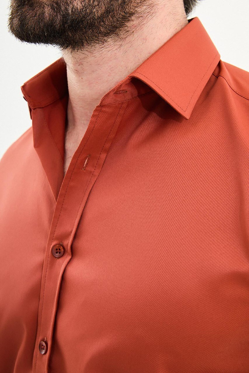 Men’s tile slim fit long sleeve dress shirt with stretch fabric and tailored modern formal design