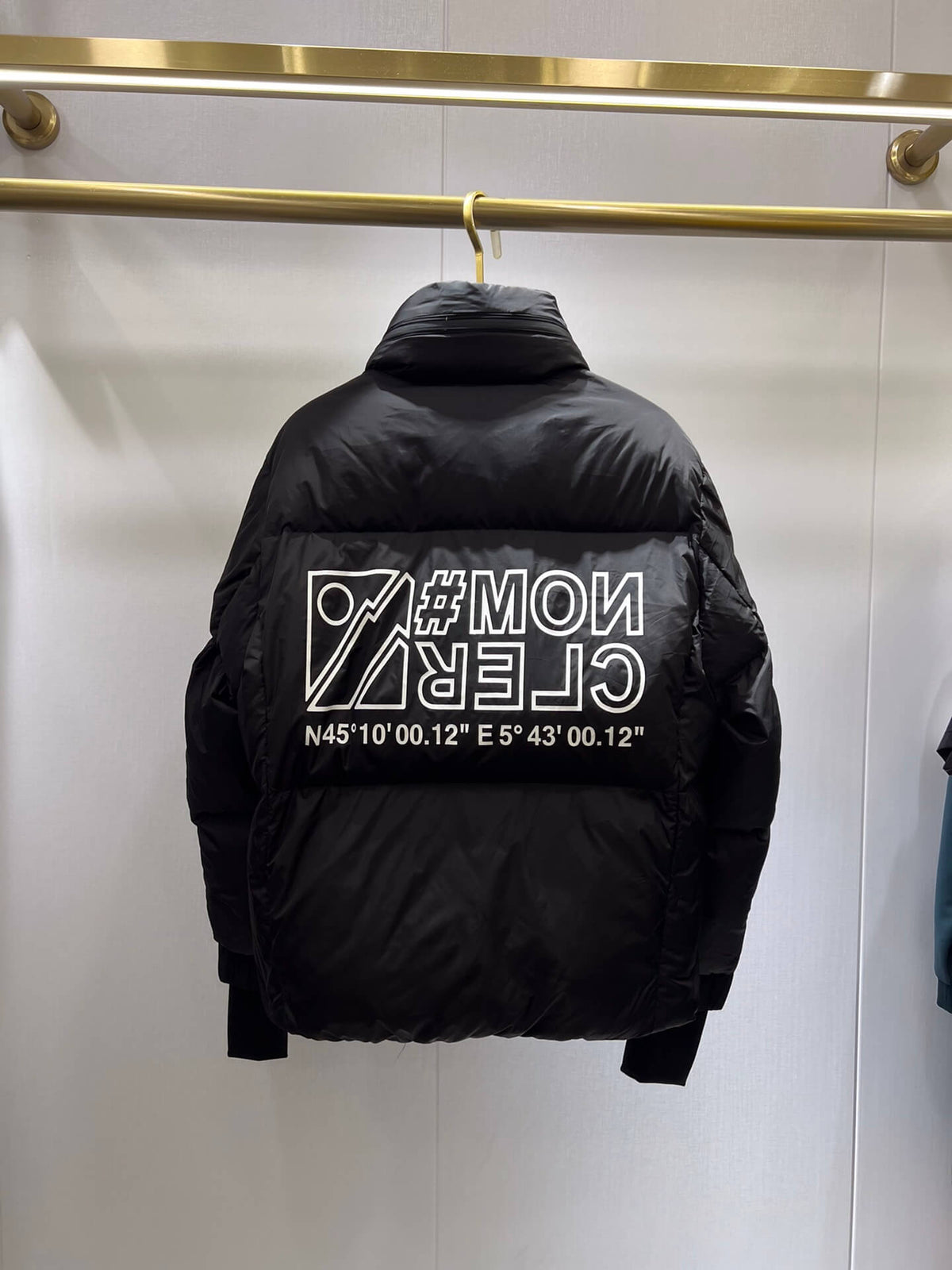 Moncler Grenoble Verdons Puffer Jacket – Black