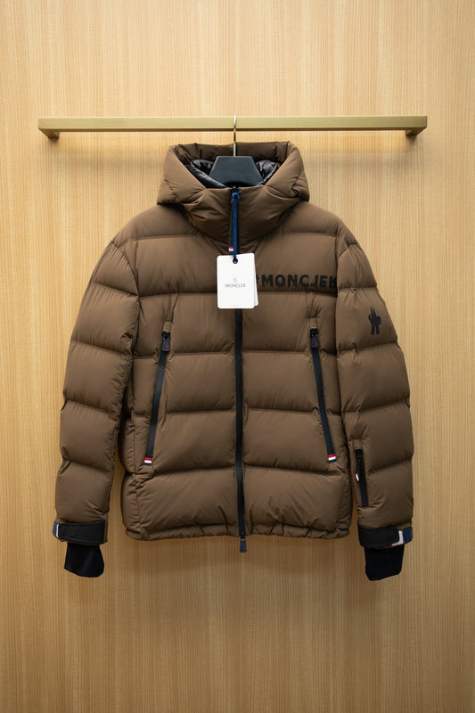 Moncler Grenoble Isorno Hooded Insulated Ski Jacket – Brown