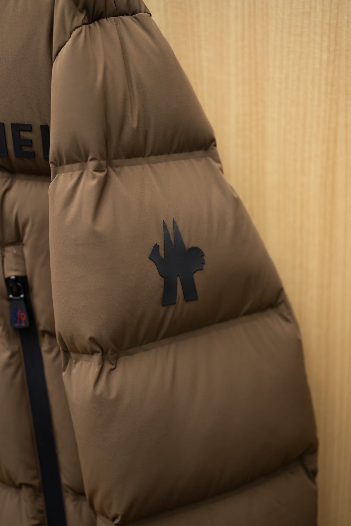 Moncler Grenoble Isorno Hooded Insulated Ski Jacket – Brown