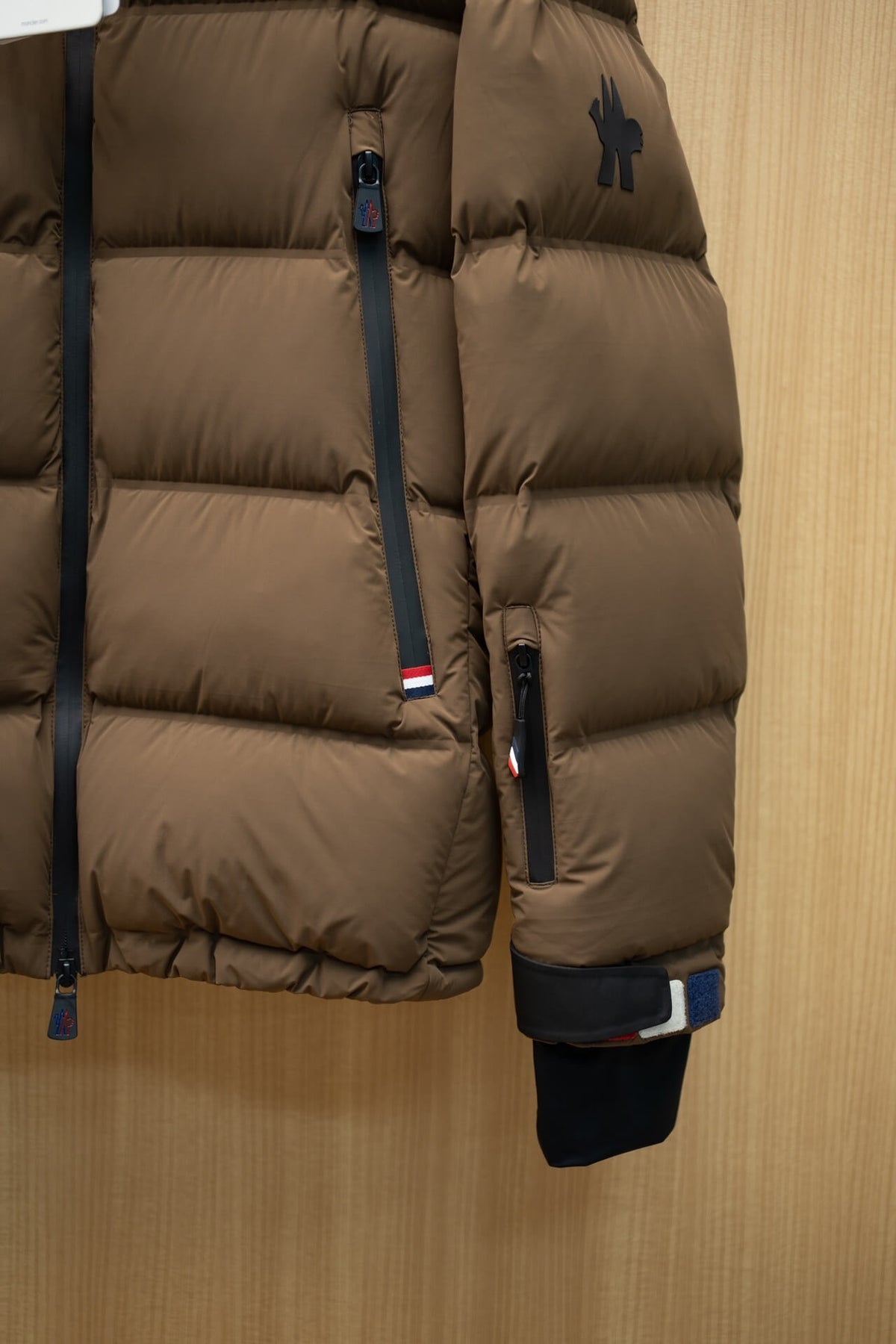 Moncler Grenoble Isorno Hooded Insulated Ski Jacket – Brown