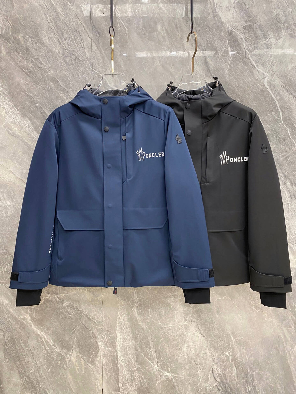Moncler Grenoble High Performance Hooded Jacket in Navy Blue