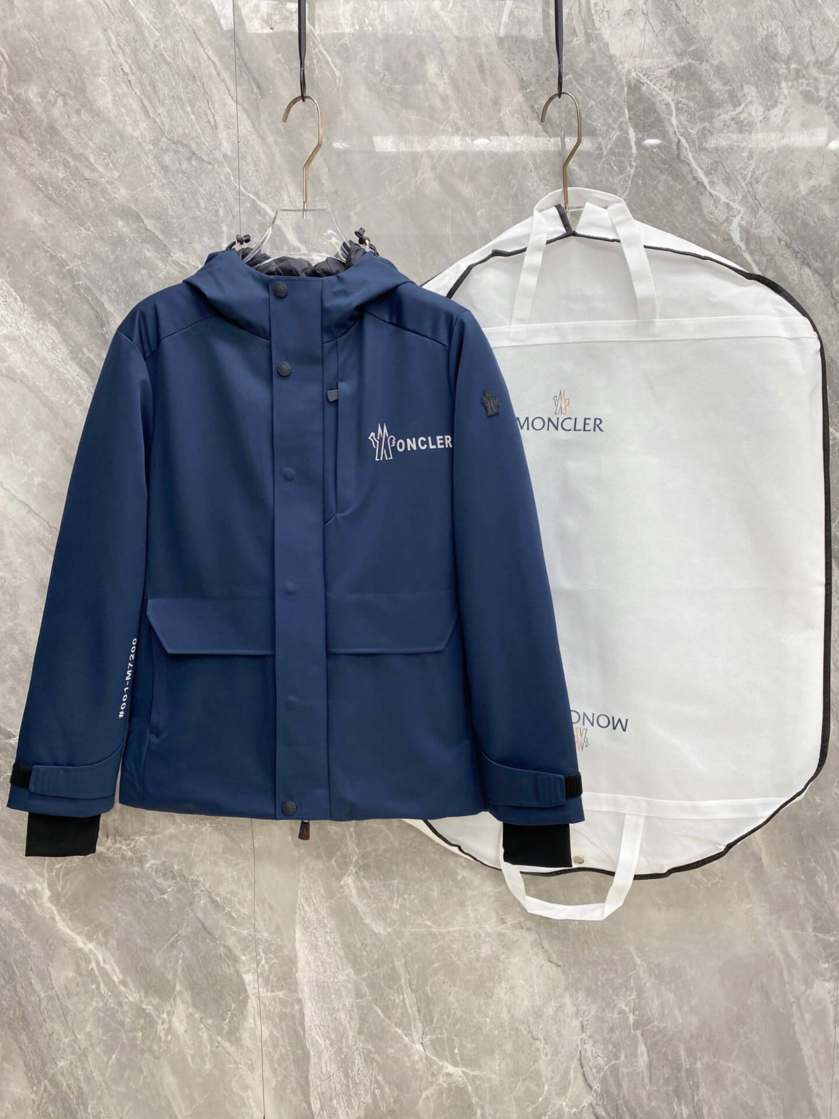 Moncler Grenoble High Performance Hooded Jacket in Navy Blue