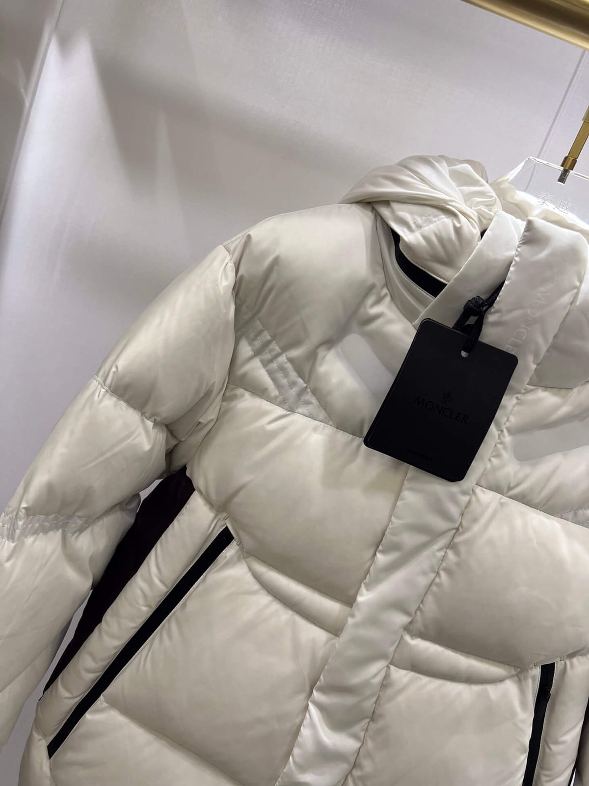 Moncler White Jarama Short Down Jacket