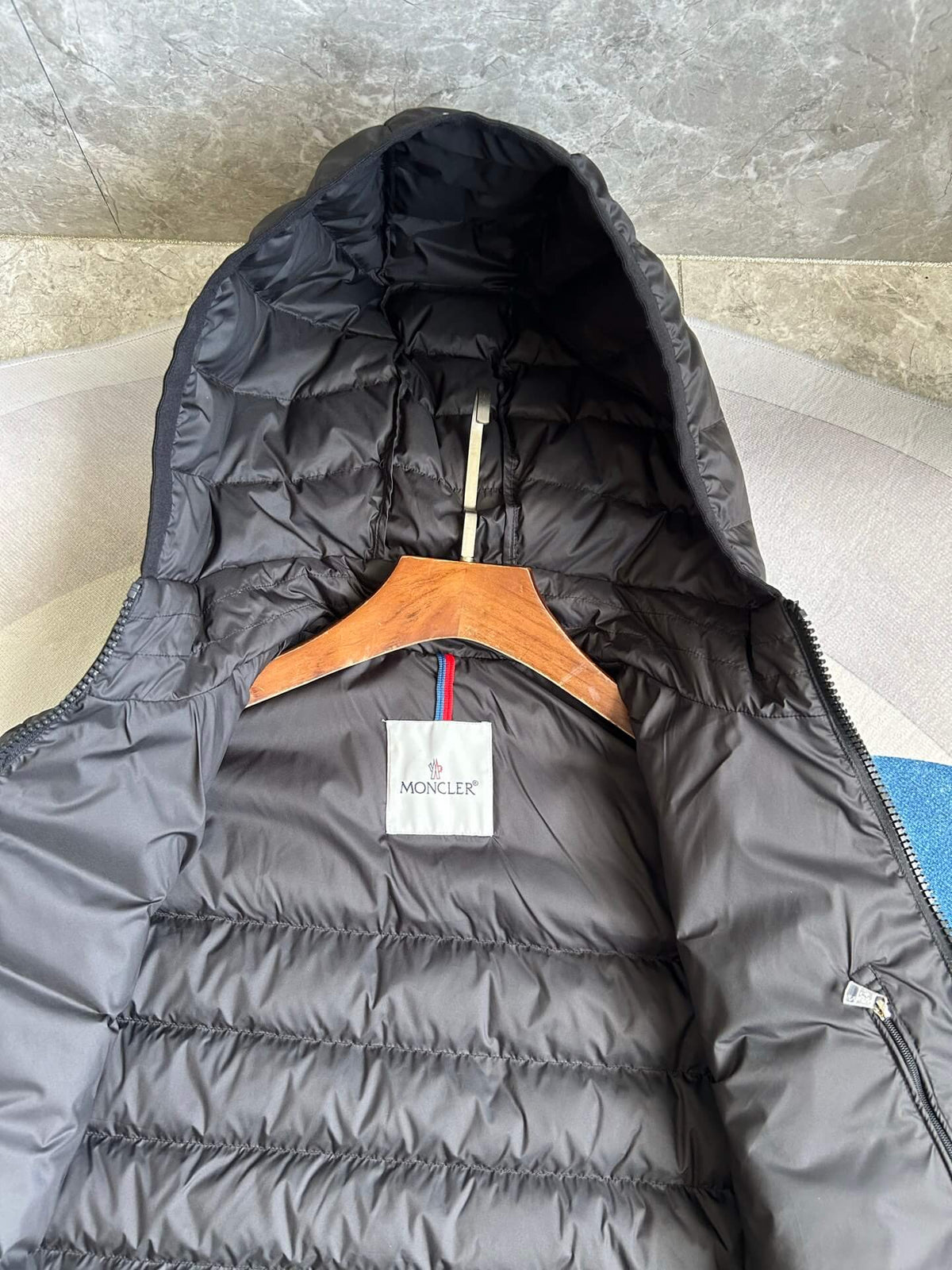 Moncler Galion Hooded Short Down Jacket – Black Quilted Puffer