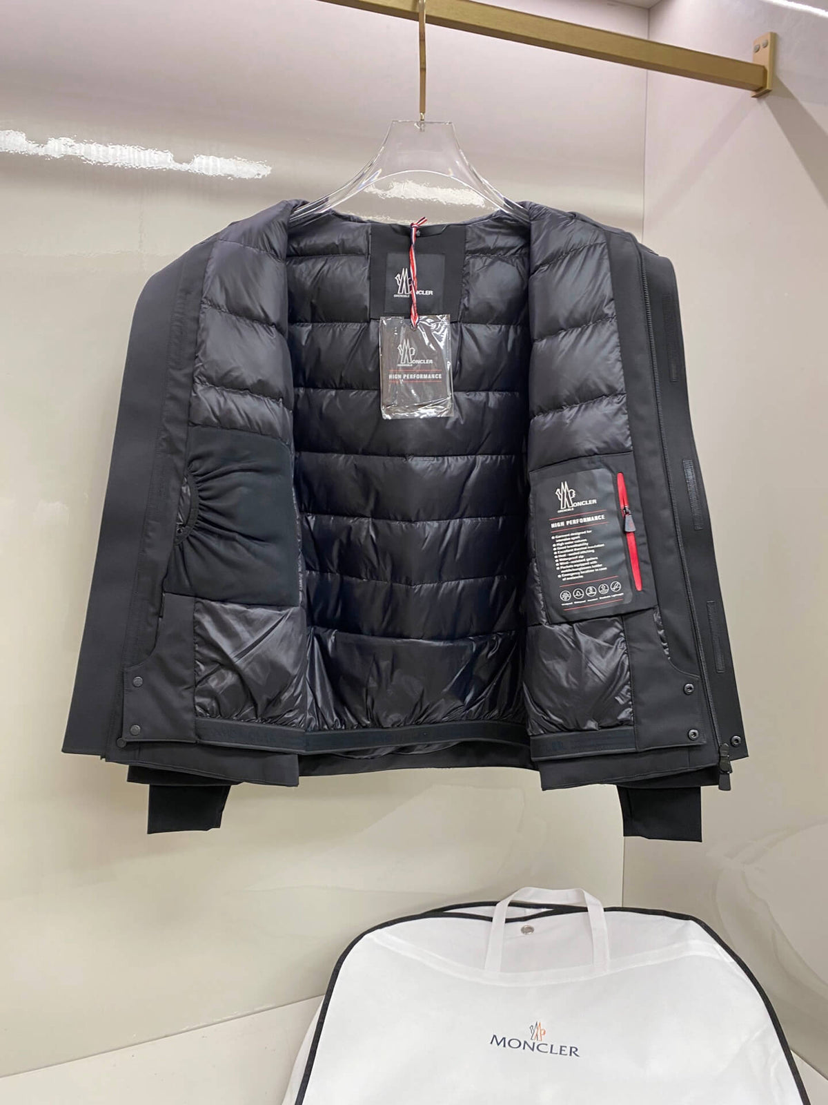 Moncler Grenoble Moriond GORE-TEX Hooded Jacket in Black