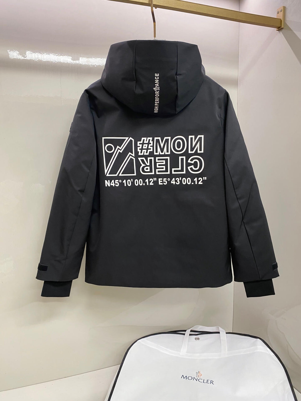 Moncler Grenoble Moriond GORE-TEX Hooded Jacket in Black