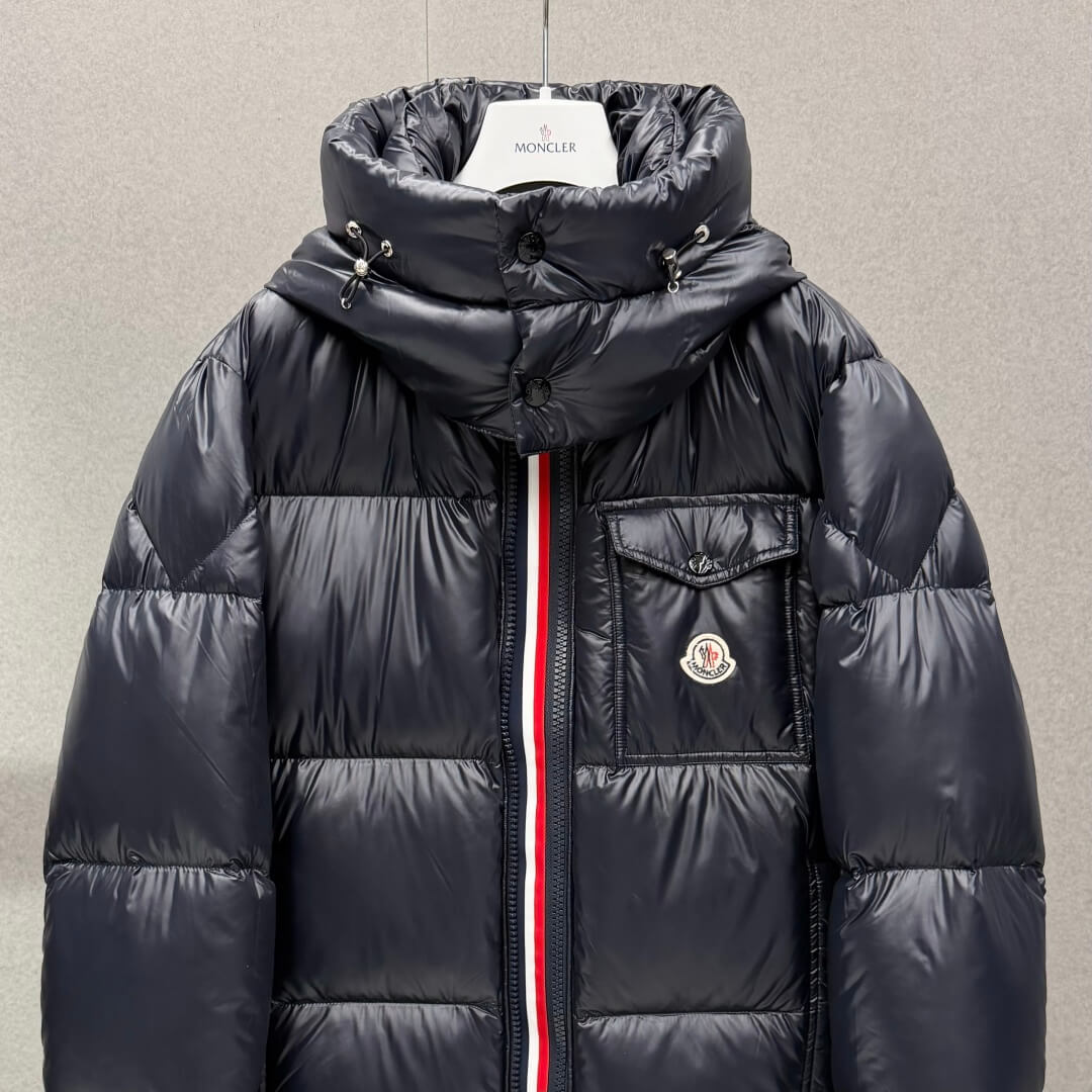 Moncler Montbeliard Short Down Jacket in Navy Blue
