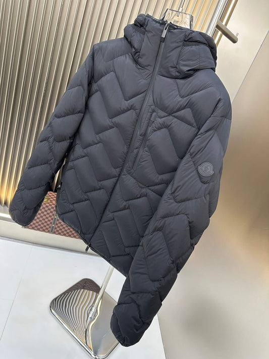 Piumino Moncler Maya Chevron nero