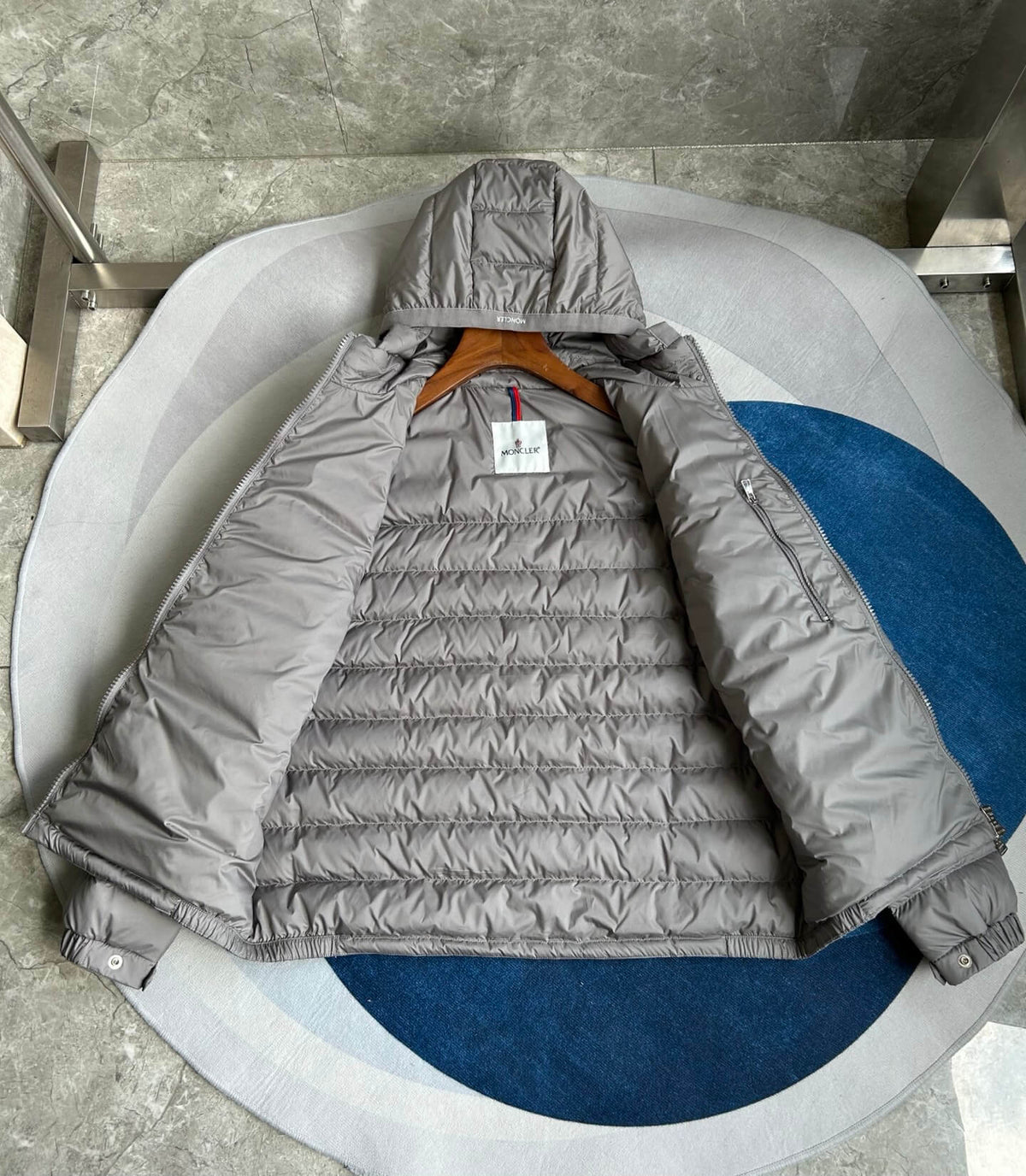 Moncler Galion Hooded Short Down Jacket – Grey Quilted Puffer