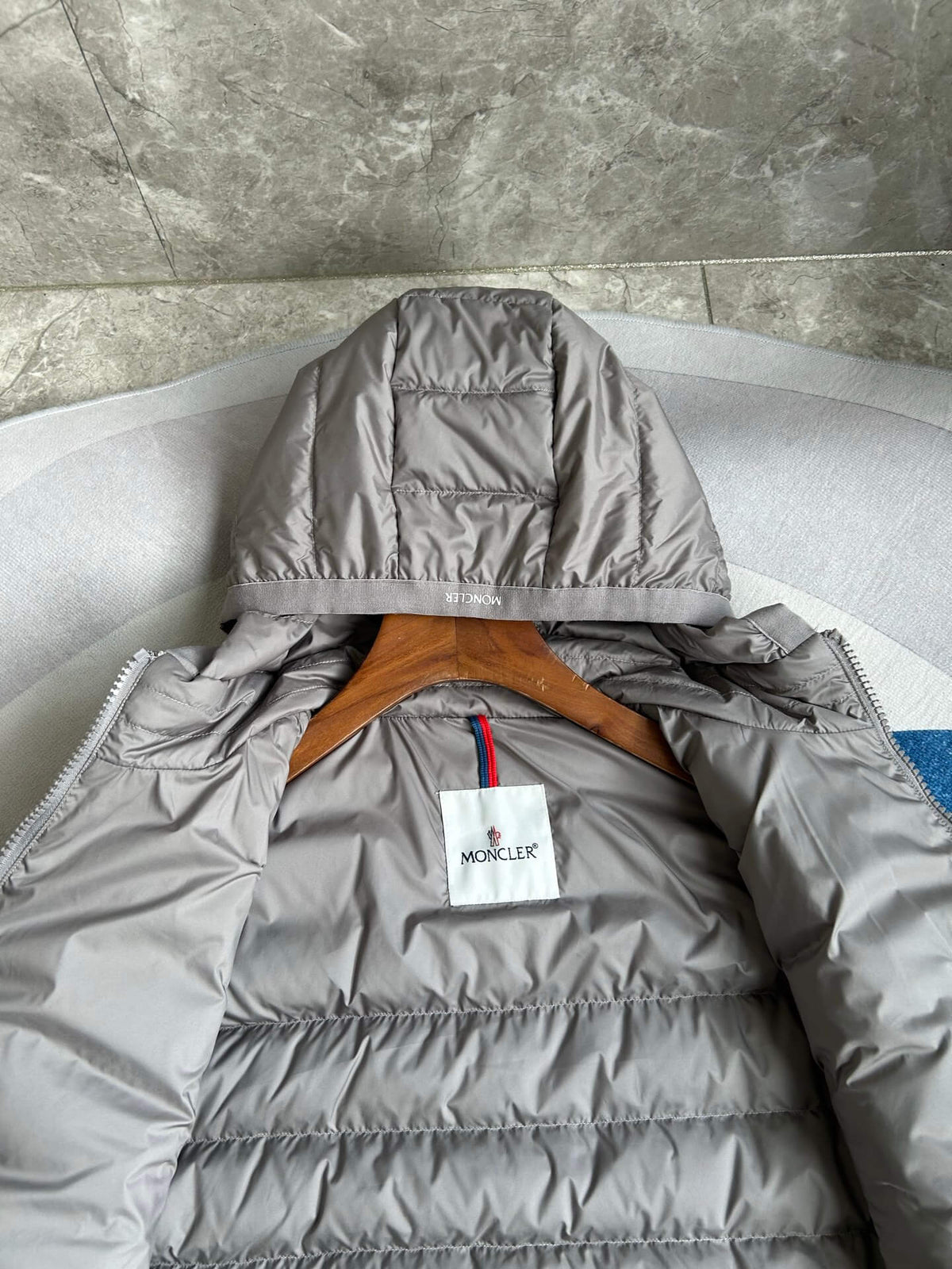 Moncler Galion Hooded Short Down Jacket – Grey Quilted Puffer