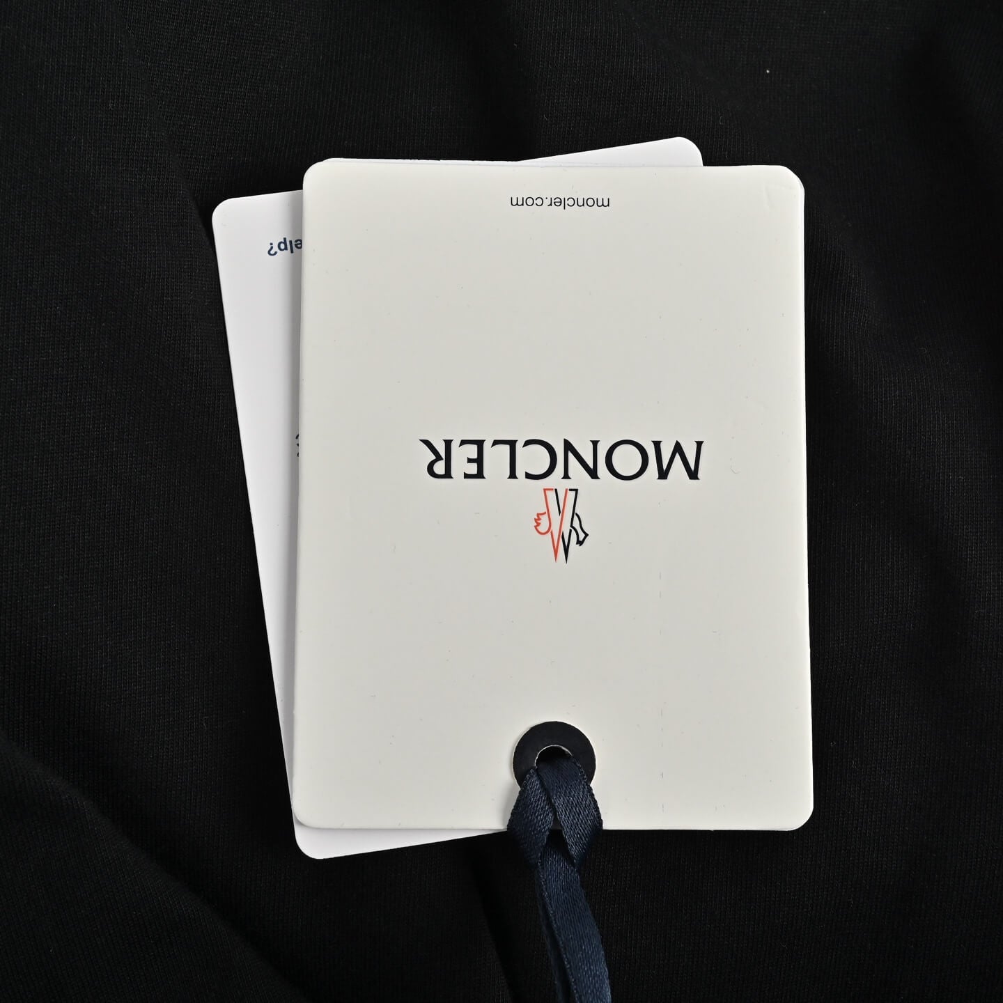 Moncler logo-patch reversible T-shirt