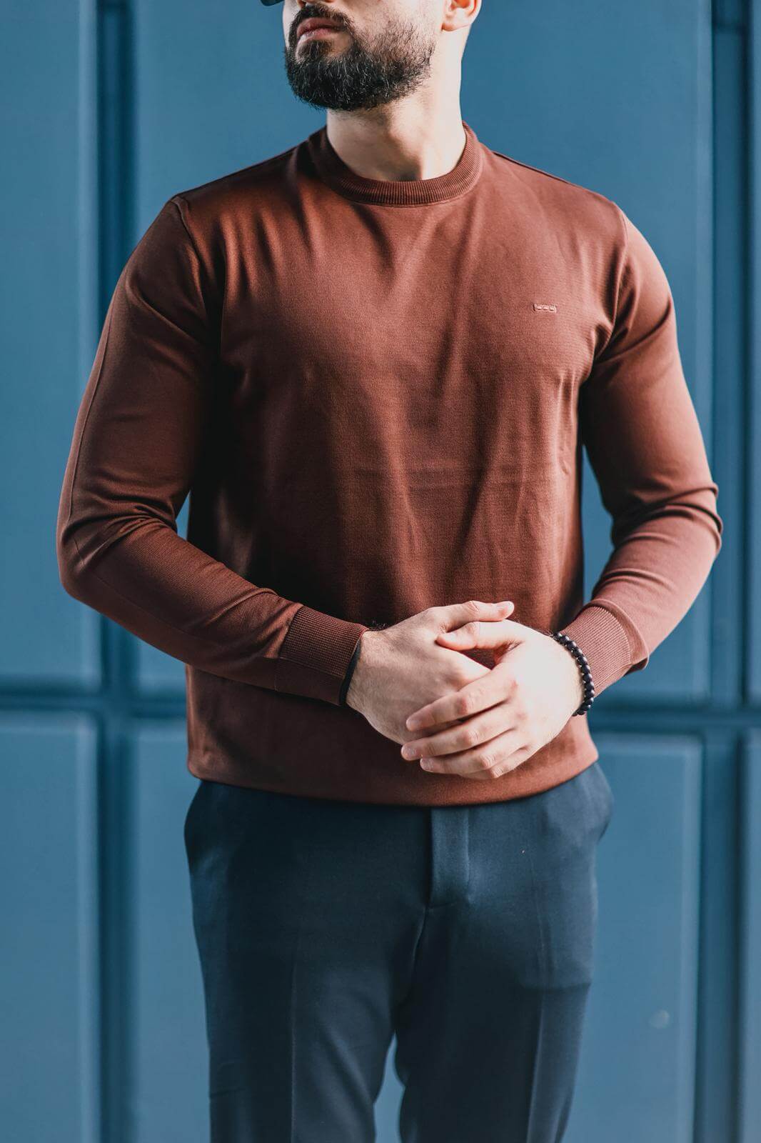 Men’s tile brown long sleeve knit sweatshirt