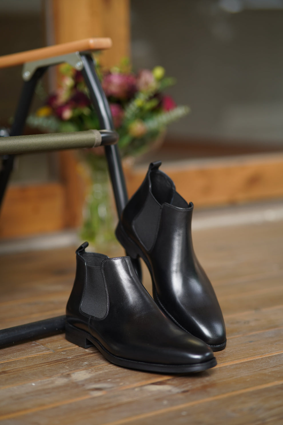 Classic Black Leather Chelsea Boots