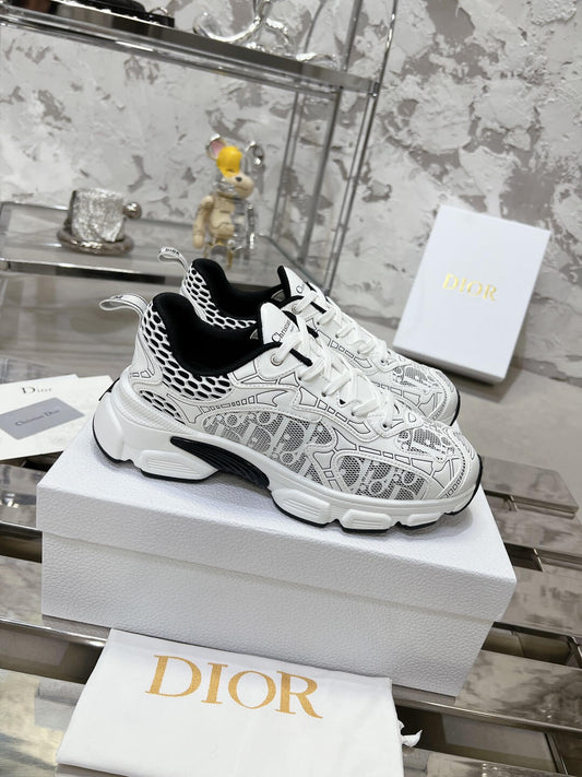 WOMENS CD CHRONO TRAINERS - SLEEK WHITE