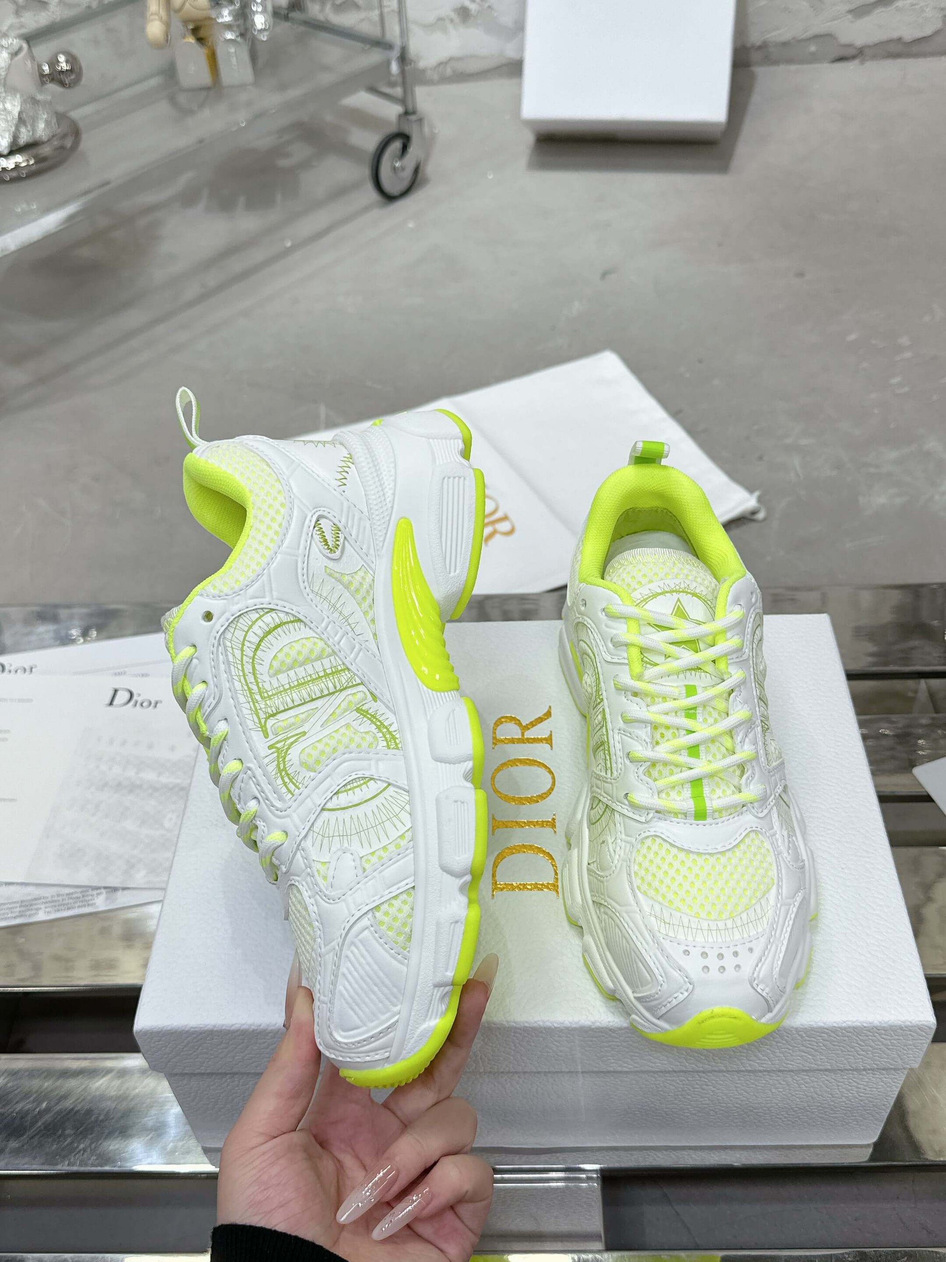 WOMENS DIOR CHRONO TRAINERS NEON - Main Image