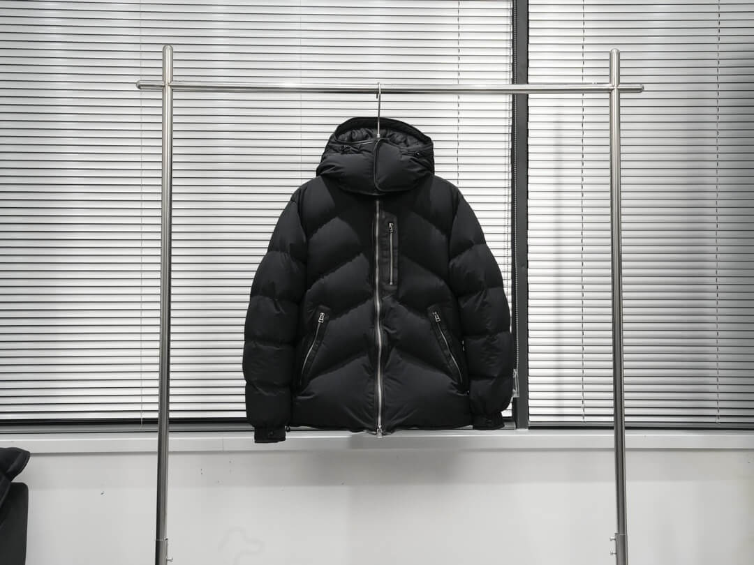 Zenga Cashmere Blend Down Jacket- Black