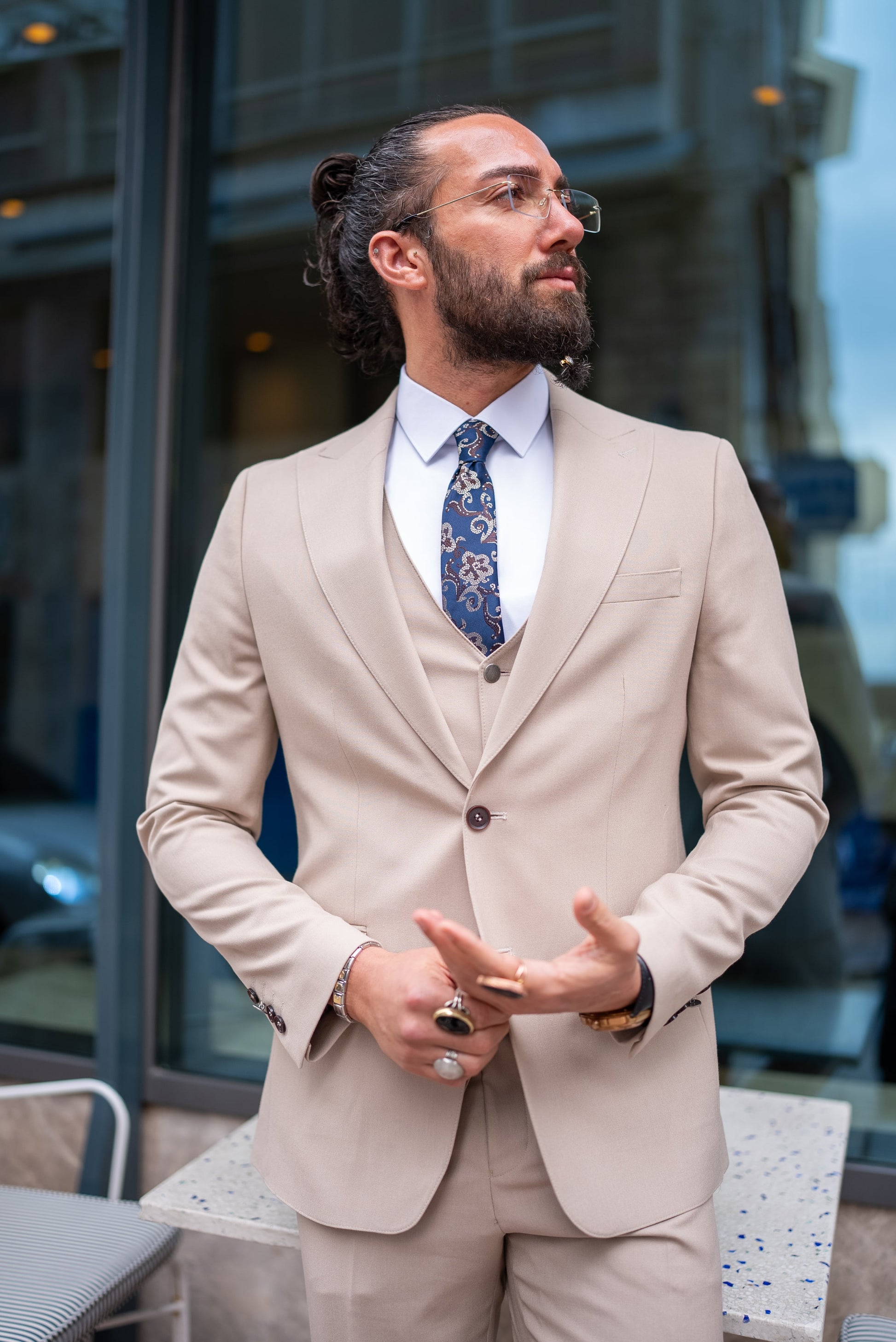 A Beige Suit from HolloMen 
