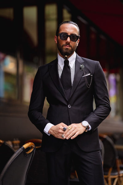 Elevate Your Elegance with the Black Mono Collar Suit: HolloMen
