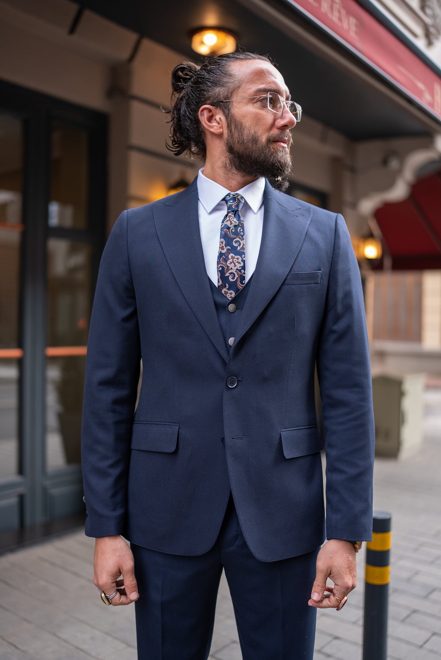 A Dark blue Majesty Suit from HolloMen 