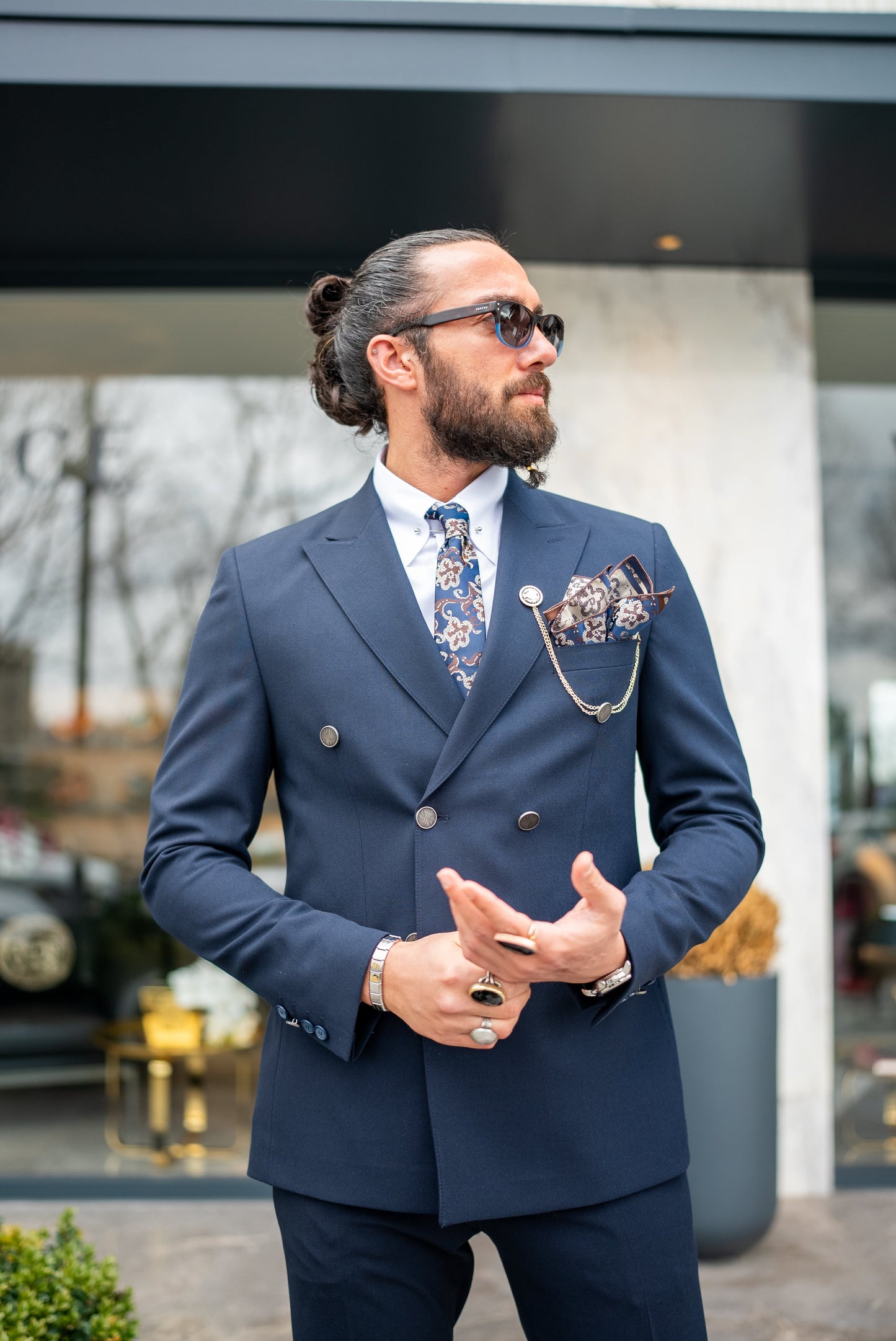 A Navy Blue Suit from Hollomen